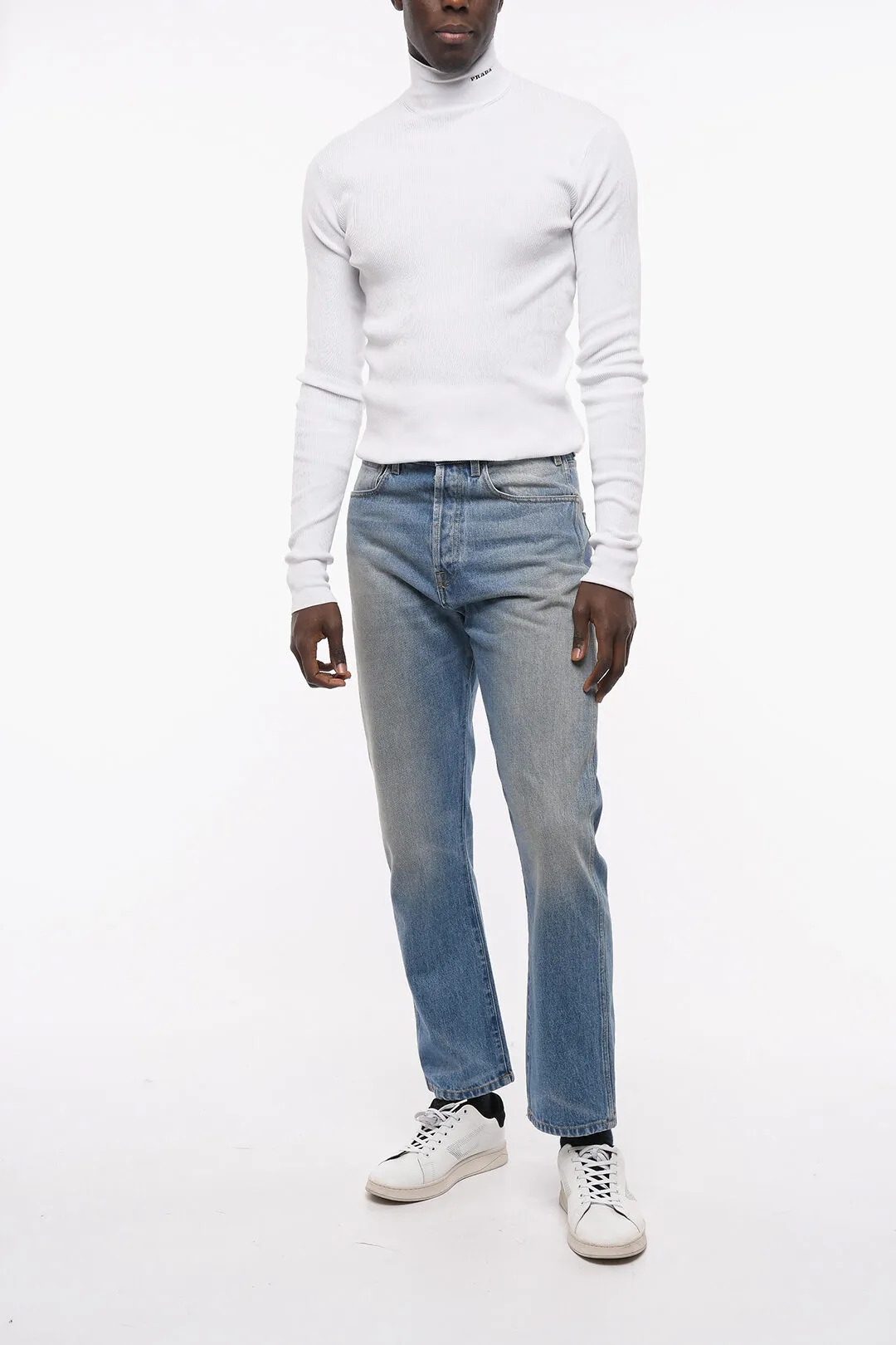 Jeans 702 Regular Fit con Stampa Studio sul Retro 21cm