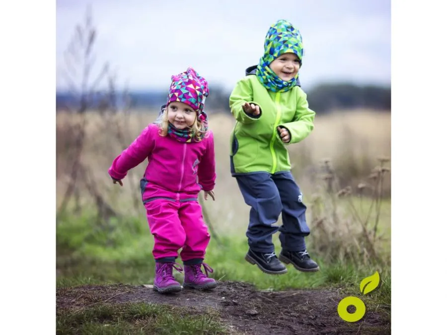 Pantalone da bambino in softshell impermabile Unuo- Rosa con fiorellini, senza rivestimento in pile